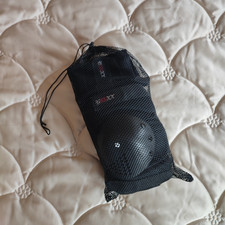 1 Set Knie-, Ellenbogen-